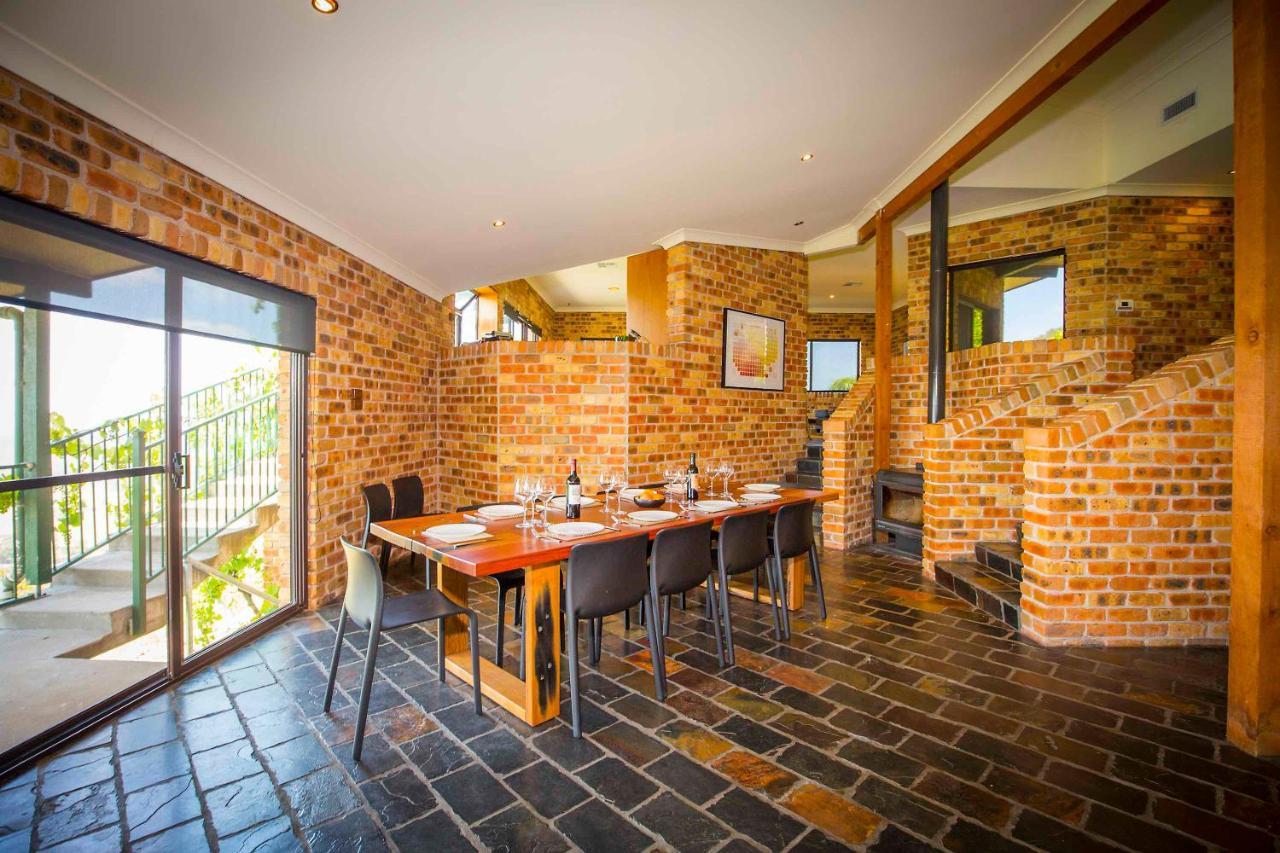 Aquila Villa Mount View Ngoại thất bức ảnh